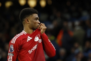 52%！阿瑪?shù)卤磺蛎赃x為曼聯(lián)2-2森林隊(duì)內(nèi)最佳，卡塞米羅第二