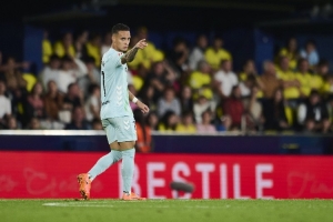 安東尼：可惜沒(méi)能再進(jìn)一球，當(dāng)時(shí)我有空間但對(duì)方門(mén)將表現(xiàn)出色