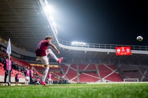 太陽(yáng)報(bào)：厄德高雖然受傷仍有可能入選挪威隊(duì)，他希望幫助球隊(duì)