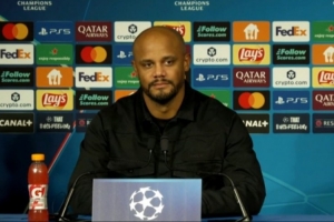 孔帕尼：巴黎是本季歐冠熱門之一 我們正朝著與他們類似方向發(fā)展