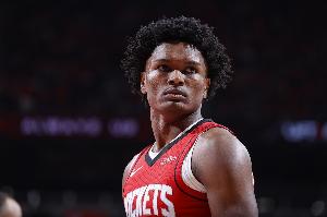 最喜歡本隊(duì)四連勝的什么？阿門：最喜歡贏球