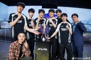 王多多轉(zhuǎn)AL副教Xiaobai動(dòng)態(tài)：堅(jiān)持夢(mèng)想！繼續(xù)加油 期待明年收獲。