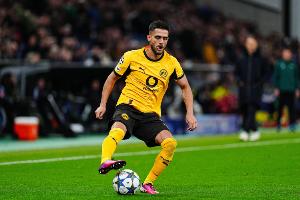 揚(yáng)-庫(kù)托：當(dāng)時(shí)我和巴薩談得很好，但曼城聯(lián)系我之后我選擇了他們