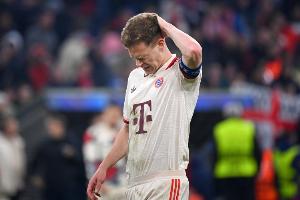 基米希：阿什拉夫當(dāng)時(shí)正要進(jìn)行卡位，迪亞斯才碰巧踢到了小腿