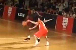 生斷詹姆斯一條龍快攻暴扣！CBA球員大學(xué)時(shí)期打出中國(guó)行名場(chǎng)面