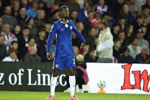 災(zāi)難發(fā)揮！19歲哈托失誤送禮+送點(diǎn)，切爾西花4418萬(wàn)歐從賈府引進(jìn)