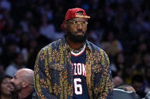 韌性十足！記者總結湖人本賽季7勝：詹姆斯東契奇里夫斯輪番缺陣