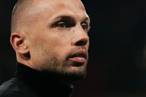 歐冠4戰(zhàn)全敗+荷甲第4！官方：阿賈克斯主帥海廷加下課