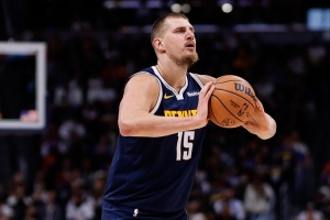 約基奇第78次單場得分籃板助攻皆兩隊(duì)最高 史上最多&詹姆斯第二