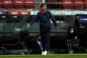 爆冷輸帕福斯，黃潛主帥怒斥：沒強(qiáng)度沒雄心，自欺欺人不尊重對手