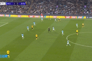 差點(diǎn)秀成了！阿德耶米連續(xù)盤(pán)帶內(nèi)切打門(mén)，多納魯馬力保城門(mén)不失