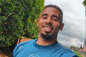 已傷缺10個(gè)月！28歲熱蘇斯正式回歸阿森納訓(xùn)練，復(fù)出在即