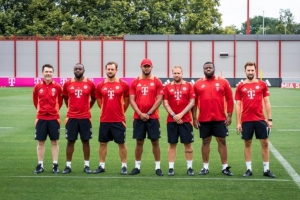 記者：孔帕尼的助教團(tuán)隊(duì)，近日將與拜仁續(xù)約