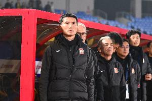 東體：邵佳一執(zhí)教國足愿望強(qiáng)烈，“土洋結(jié)合”配置得到高層認(rèn)可