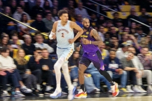 美記：文班人氣很高但NBA只安排22場全美直播 老詹等巨星都有34次