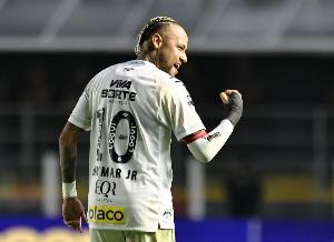 布馮談內(nèi)馬爾：他在場上那些的不可思議動作讓我感到興奮