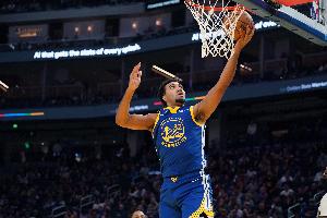 TJD：面對(duì)約基奇不能送他輕松上籃的機(jī)會(huì) 他會(huì)徹底撕碎我們的防守