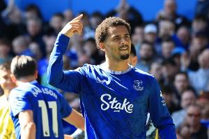 莫耶斯：我們不打算放走恩迪亞耶 滿意格拉利什加盟以來的表現(xiàn)