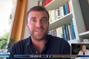 羅馬諾回摩根：關(guān)于梅羅的討論很好，但在那不勒斯老馬才是神