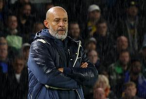 努諾談戰(zhàn)勝伯恩利：這場(chǎng)比賽至關(guān)重要，為球員和球迷們感到開心