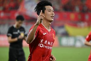 明年將迎中超處子賽季！21歲重慶銅梁龍隊長向余望確認(rèn)留隊