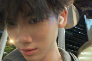 YSKM曬照：感謝官方邀請(qǐng)去tvb解說(shuō) 辛苦各位工作人員了