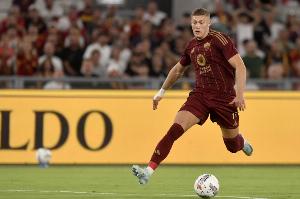 羅馬前鋒又傷一個(gè)！意媒：多夫比克股四頭肌受傷將接受進(jìn)一步檢查