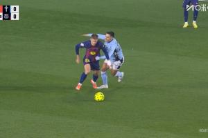 賽前臨時換人！巴薩官方：奧爾莫替代卡薩多成為本場首發(fā)