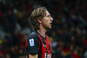 寶刀不老！米體：米蘭計(jì)劃續(xù)約40歲莫德里奇，合同延長(zhǎng)至2027年