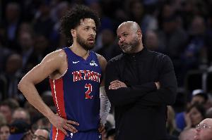 10月30日以來(lái)戰(zhàn)績(jī)：活塞7-0第1 湖人6-1第2 雷霆/掘金/火箭均5-1