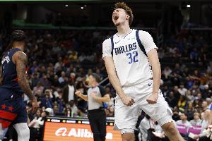 基德：與字母合作經(jīng)歷對(duì)培養(yǎng)弗拉格有影響 關(guān)注當(dāng)下也要挖掘潛力