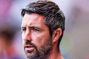 英冠第18位，天空：斯旺西準備解雇主教練艾倫·希恩