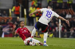 博爾特批評(píng)曼聯(lián)防守：他們只知道按體系站位，不知道上前逼搶