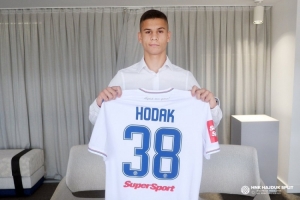 克羅地亞媒體：拜仁球探考察哈伊杜克19歲右后衛(wèi)霍達(dá)克