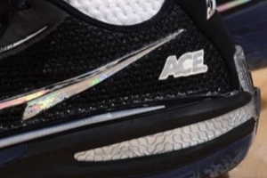 潛力新星！埃斯-貝利上腳個人PE鞋款 帶有個人昵稱Logo