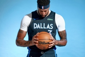 獨(dú)行俠發(fā)布城市版球衣！這款球衣是對1此前城市版球衣的重新演繹