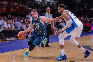 主動聯(lián)系湖人！Shams：獨(dú)行俠本能用東契奇換7-8首輪 甚至換字母