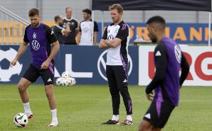 體圖：納帥親自赴美考察德國隊(duì)營地，世界杯前最后熱身賽將戰(zhàn)美國