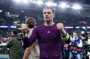 記者：拜仁希望與諾伊爾續(xù)約一年，球員將視身體狀況決定是否退役