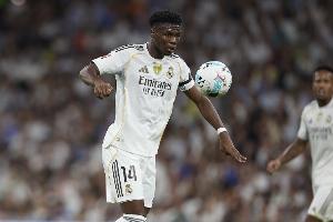 記者：皇馬與瓊阿梅尼就續(xù)約達成一致，球員當前合同2028年到期