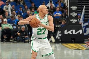 沃爾什：和隊友互相交流能增強信心 我們正不斷地培養(yǎng)默契