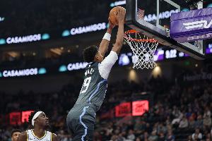 【菜鳥(niǎo)】貝利20分生涯新高 埃奇庫(kù)姆11投6分撞墻 杰明16分4板5助