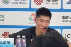 程帥澎談王奕博：從小一塊比賽 默契不用多說 他頭發(fā)少多少我都知