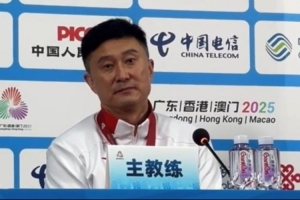 杜鋒：一直背負(fù)著壓力 不管啥時候都是這樣 外界的關(guān)心期待是好事