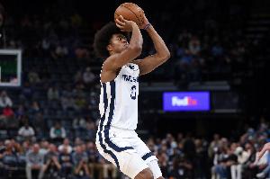 手感冰冷！韋爾斯10投僅2中&三分5中1得5分4板2斷 正負(fù)值-27