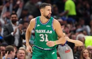 克萊：從替補(bǔ)出戰(zhàn)能觀察比賽 我進(jìn)聯(lián)盟15年了 還在打球就是榮幸