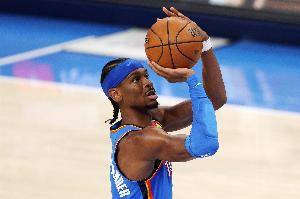 還有進(jìn)步空間？SGA：我們還在持續(xù)進(jìn)步 現(xiàn)在明顯比賽季初更強(qiáng)了