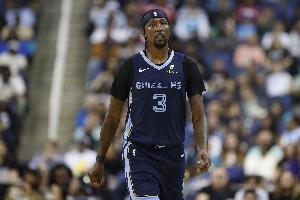 灰熊官方：波普右手肘酸痛 今日與凱爾特人比賽不會(huì)回歸