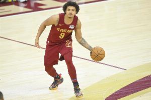 奇兵！克雷格·波特單場19分9助攻3搶斷4蓋帽 騎士隊(duì)史首人