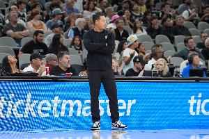 米奇：庫里牽制力給我們造成了麻煩 再戰(zhàn)勇士對我們是不錯的考驗